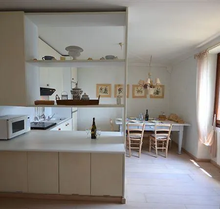 Fantastico Livo (Lombardy)
