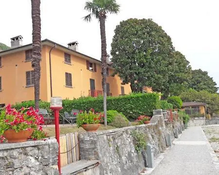 Fantastico * Livo (Lombardy)